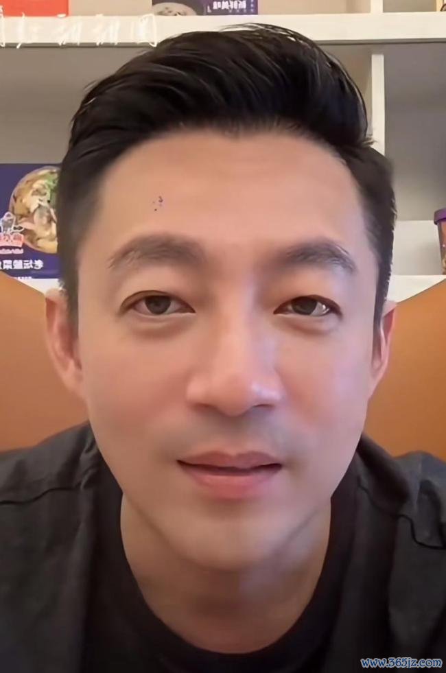 汪小菲夫妻香港被偶遇 甘好意思出游羡煞旁东谈主